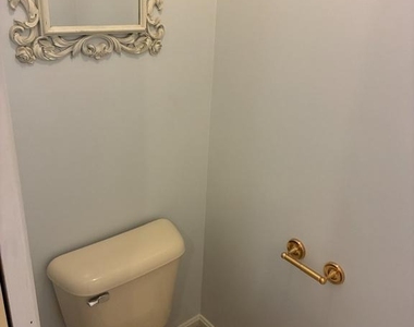 16 Catalpa Court - Photo Thumbnail 7