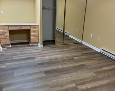 16 Catalpa Court - Photo Thumbnail 10