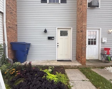135 Beeden Lane - Photo Thumbnail 1