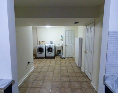 4 Fieldstone Court - Photo Thumbnail 17