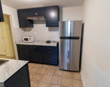 4 Fieldstone Court - Photo Thumbnail 9