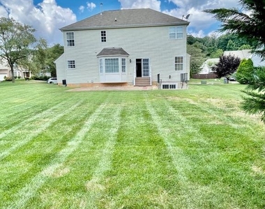 9505 Wigwag Court - Photo Thumbnail 18