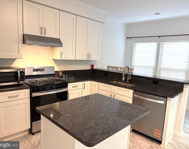 3969 Cressida Place - Photo Thumbnail 6