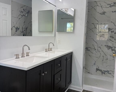 3969 Cressida Place - Photo Thumbnail 9