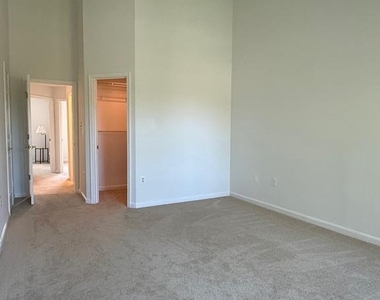 3969 Cressida Place - Photo Thumbnail 7
