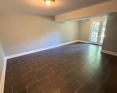 5705 Sailstone Lane - Photo Thumbnail 16