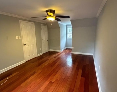 5705 Sailstone Lane - Photo Thumbnail 12