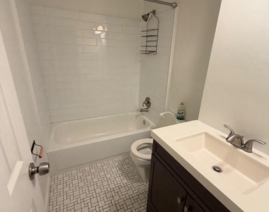 5705 Sailstone Lane - Photo Thumbnail 13