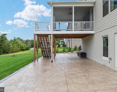 7082 Saint Hill Court - Photo Thumbnail 60