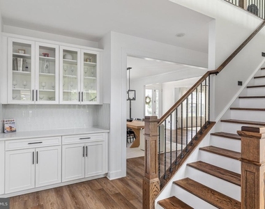 7082 Saint Hill Court - Photo Thumbnail 19