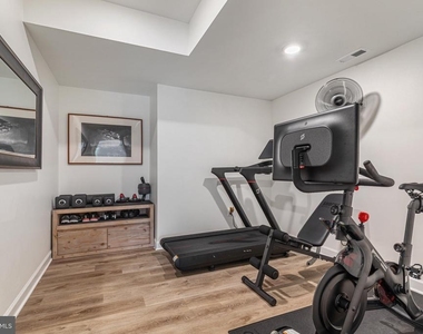 7082 Saint Hill Court - Photo Thumbnail 52