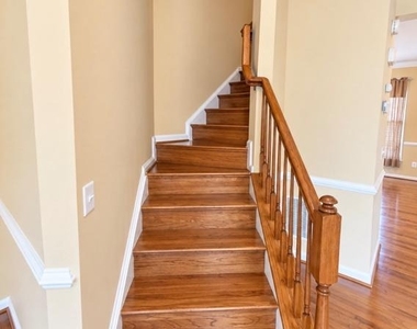 1469 Fawn Hollow Lane - Photo Thumbnail 8