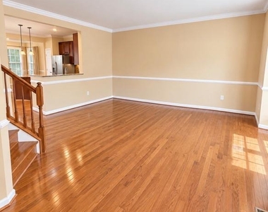 1469 Fawn Hollow Lane - Photo Thumbnail 7