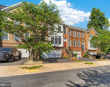 17507 Cajun Court - Photo Thumbnail 5