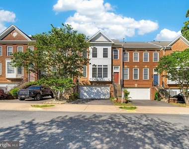 17507 Cajun Court - Photo Thumbnail 3