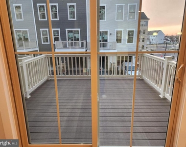 24159 Pissarro Drive - Photo Thumbnail 5