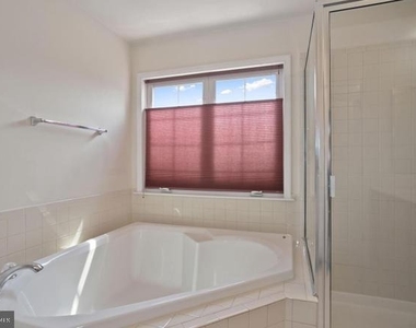22052 Dilworth Square - Photo Thumbnail 16