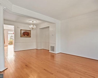 22052 Dilworth Square - Photo Thumbnail 5