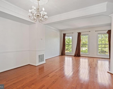 22052 Dilworth Square - Photo Thumbnail 29