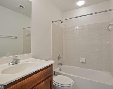 22052 Dilworth Square - Photo Thumbnail 18