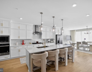 43498 Madison Springs Terrace - Photo Thumbnail 8