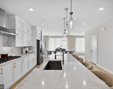 43498 Madison Springs Terrace - Photo Thumbnail 4