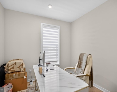 43498 Madison Springs Terrace - Photo Thumbnail 10