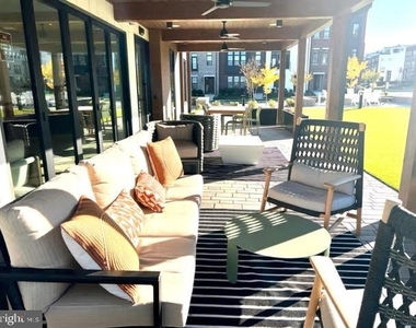 43498 Madison Springs Terrace - Photo Thumbnail 37