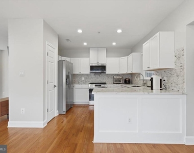 43092 Francis Square - Photo Thumbnail 20