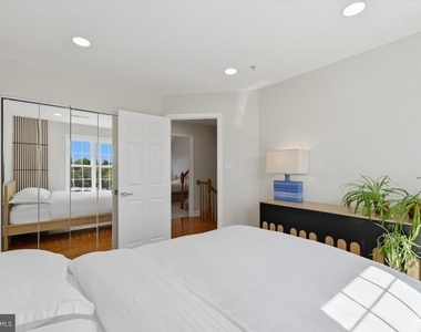 43092 Francis Square - Photo Thumbnail 29