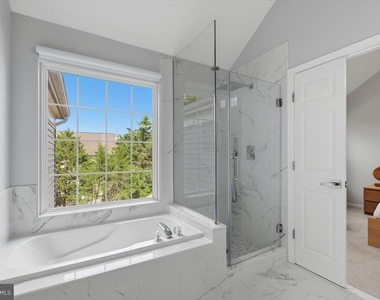 43092 Francis Square - Photo Thumbnail 36