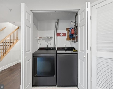 43092 Francis Square - Photo Thumbnail 11