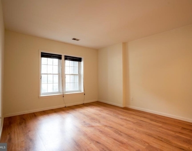 12887 Grays Pointe Road - Photo Thumbnail 19