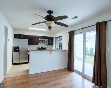 12887 Grays Pointe Road - Photo Thumbnail 10