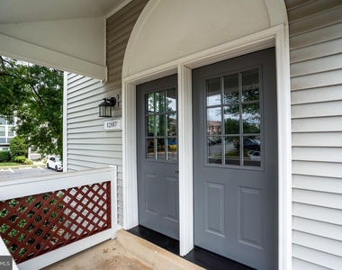 12887 Grays Pointe Road - Photo Thumbnail 2
