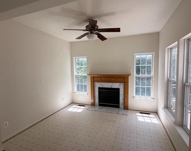 13643 Saint Johns Wood Place - Photo Thumbnail 13