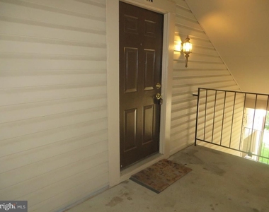 6919 Mary Caroline Circle - Photo Thumbnail 33