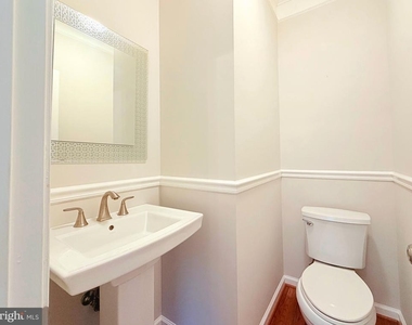 1274 Vintage Place - Photo Thumbnail 12