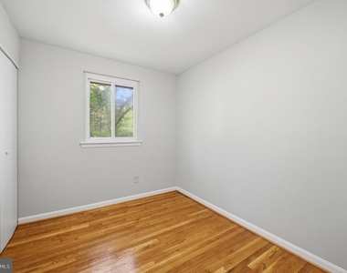 8608 Parliament Drive - Photo Thumbnail 20