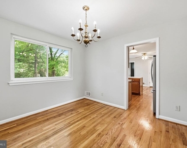 8608 Parliament Drive - Photo Thumbnail 15
