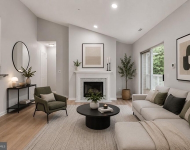 1701 Lake Shore Crest Drive - Photo Thumbnail 31