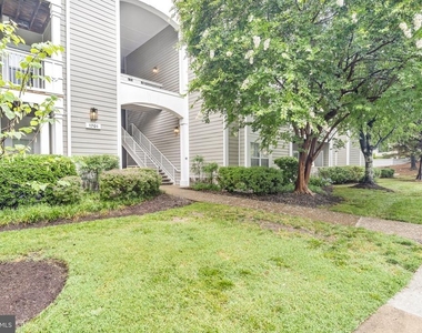 1701 Lake Shore Crest Drive - Photo Thumbnail 2