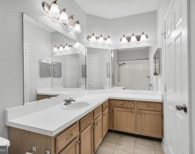 1701 Lake Shore Crest Drive - Photo Thumbnail 26