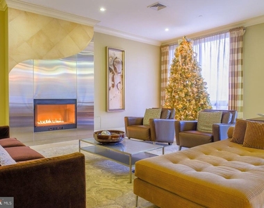 2451 Midtown Avenue - Photo Thumbnail 18
