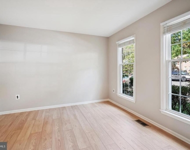 8021 Bethelen Woods Lane - Photo Thumbnail 5