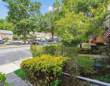 8021 Bethelen Woods Lane - Photo Thumbnail 26