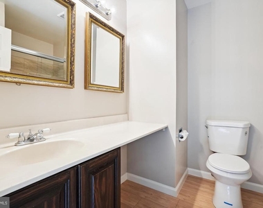 8021 Bethelen Woods Lane - Photo Thumbnail 18