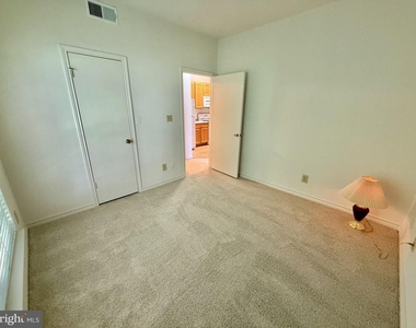 12155 Penderview Terrace - Photo Thumbnail 19