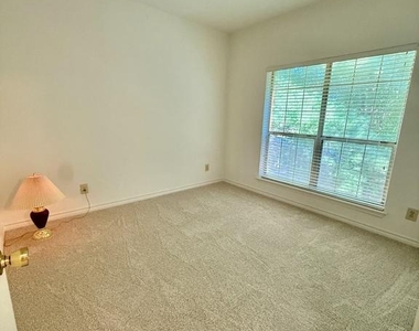 12155 Penderview Terrace - Photo Thumbnail 16