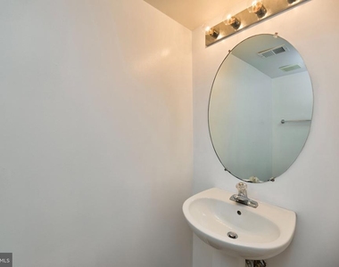11485 Carriage Court - Photo Thumbnail 30